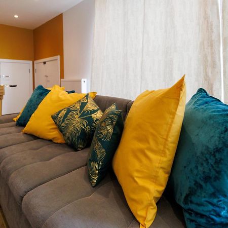 City Centre, Sleeps 7, Stunning Views & Parking, Interconnected Rooms Long Stay Work Contractor Leisure, Diamond Penthouse 剑桥 外观 照片