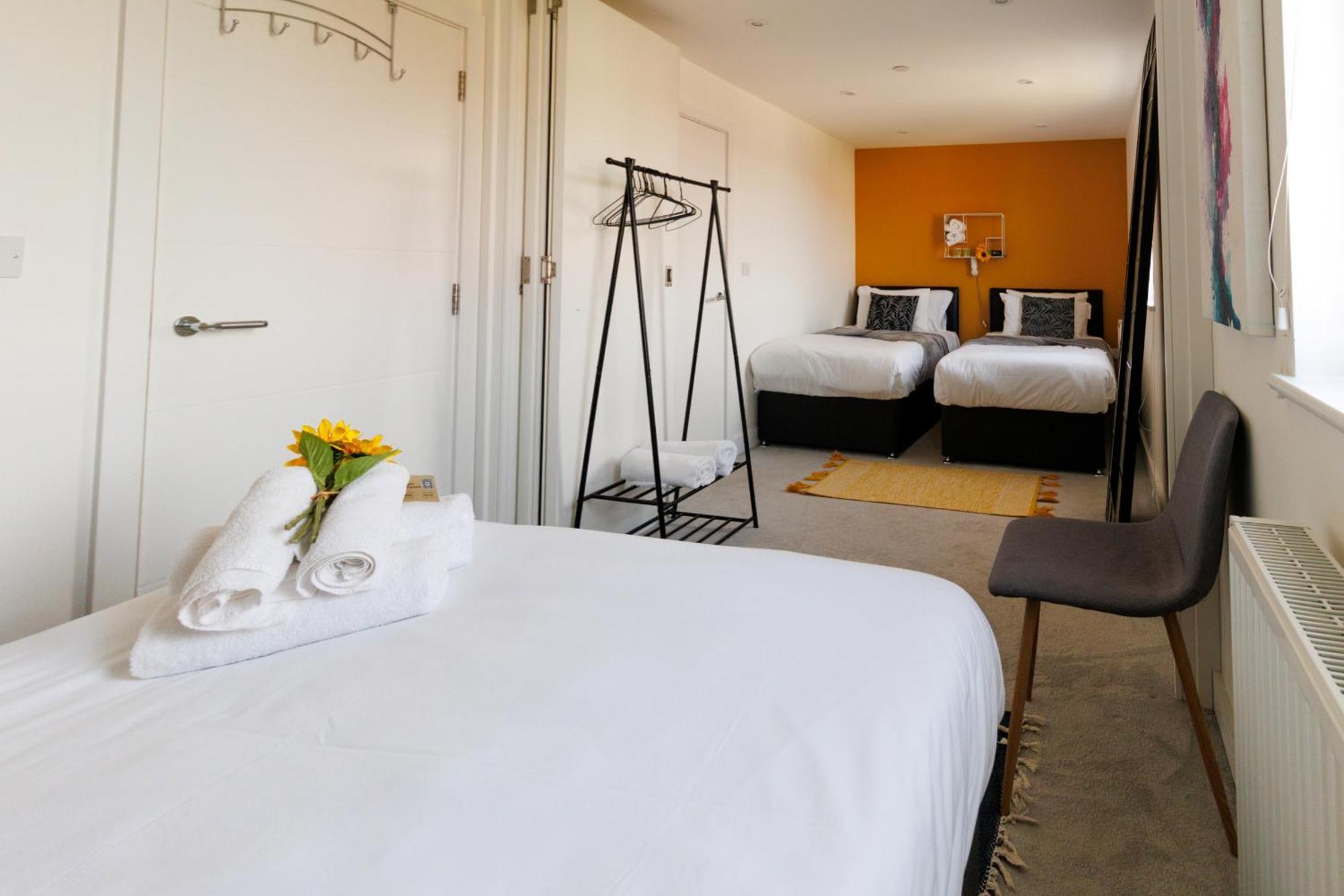 City Centre, Sleeps 7, Stunning Views & Parking, Interconnected Rooms Long Stay Work Contractor Leisure, Diamond Penthouse 剑桥 外观 照片