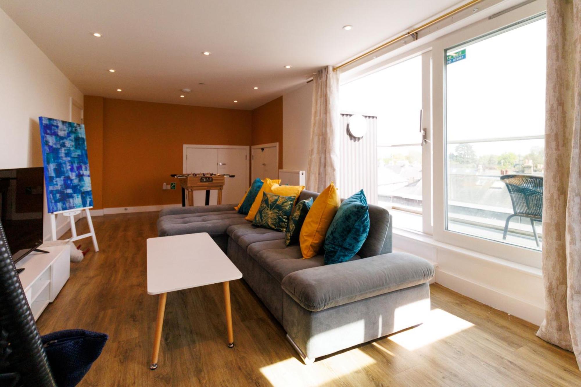 City Centre, Sleeps 7, Stunning Views & Parking, Interconnected Rooms Long Stay Work Contractor Leisure, Diamond Penthouse 剑桥 外观 照片