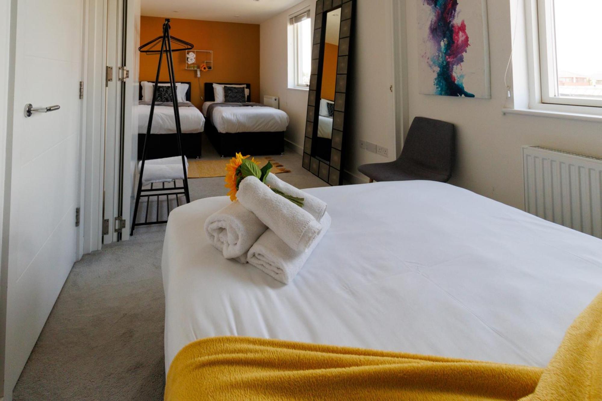 City Centre, Sleeps 7, Stunning Views & Parking, Interconnected Rooms Long Stay Work Contractor Leisure, Diamond Penthouse 剑桥 外观 照片